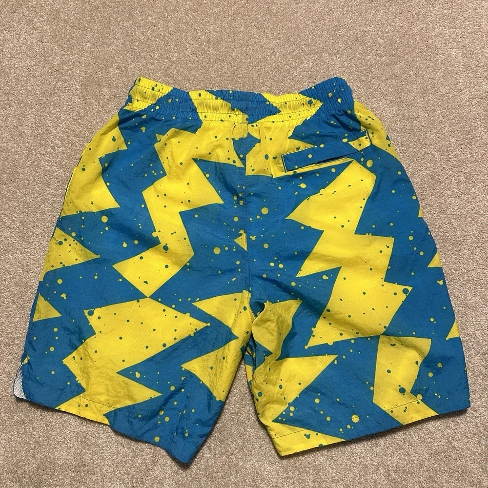 Nike Air Jordan Swim Trunks Size Medium Poolside Shorts Blue Yellow Lined